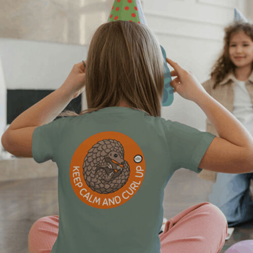 Kids Tee: Keep Calm and Curl Up Thumbnail